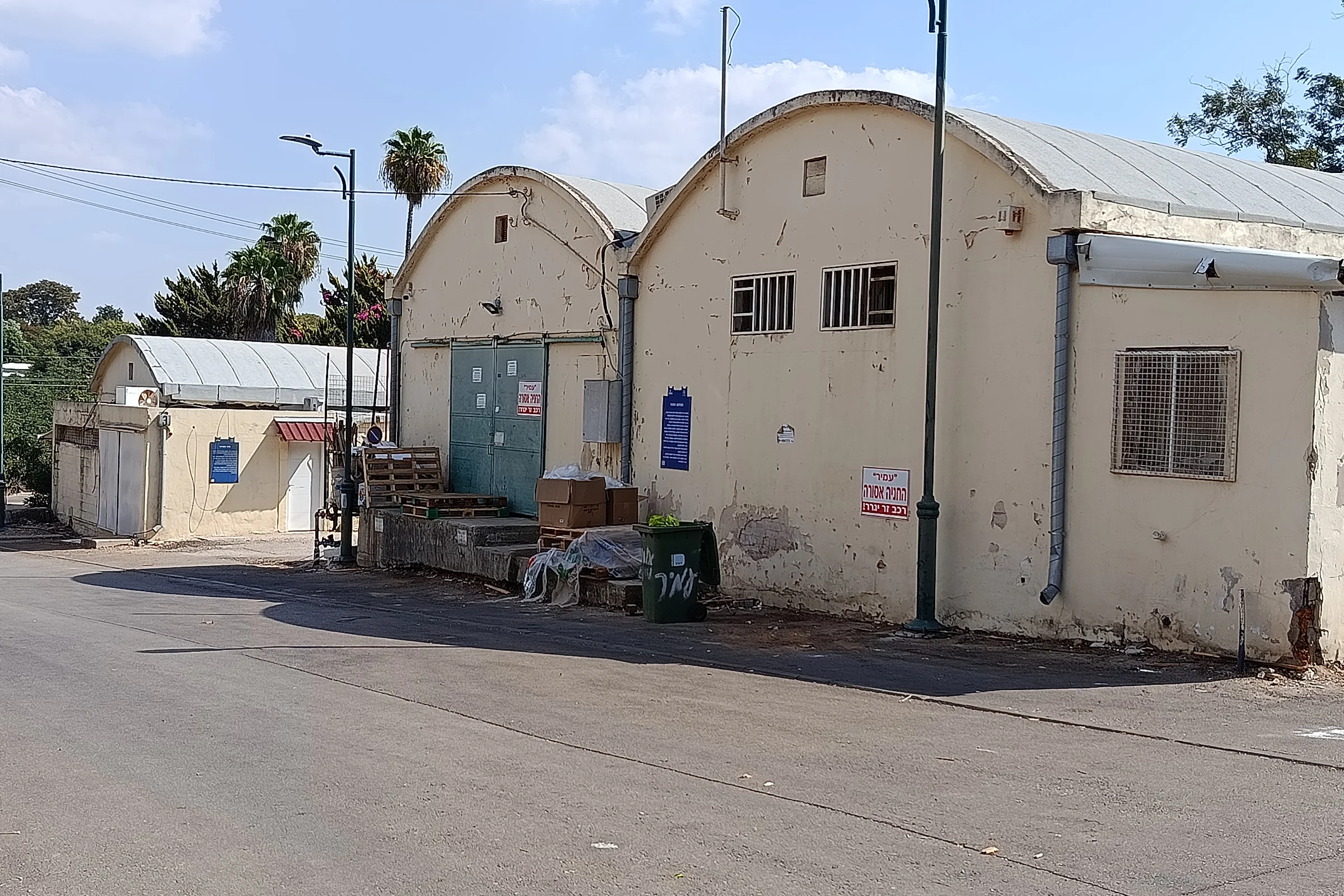 מורשת ועצים במושב חרות