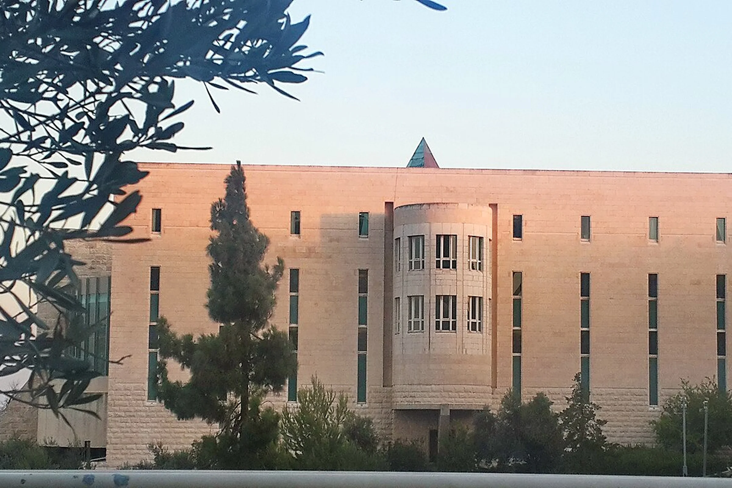 גבעת השלטון של ישראל – קפיטול היל