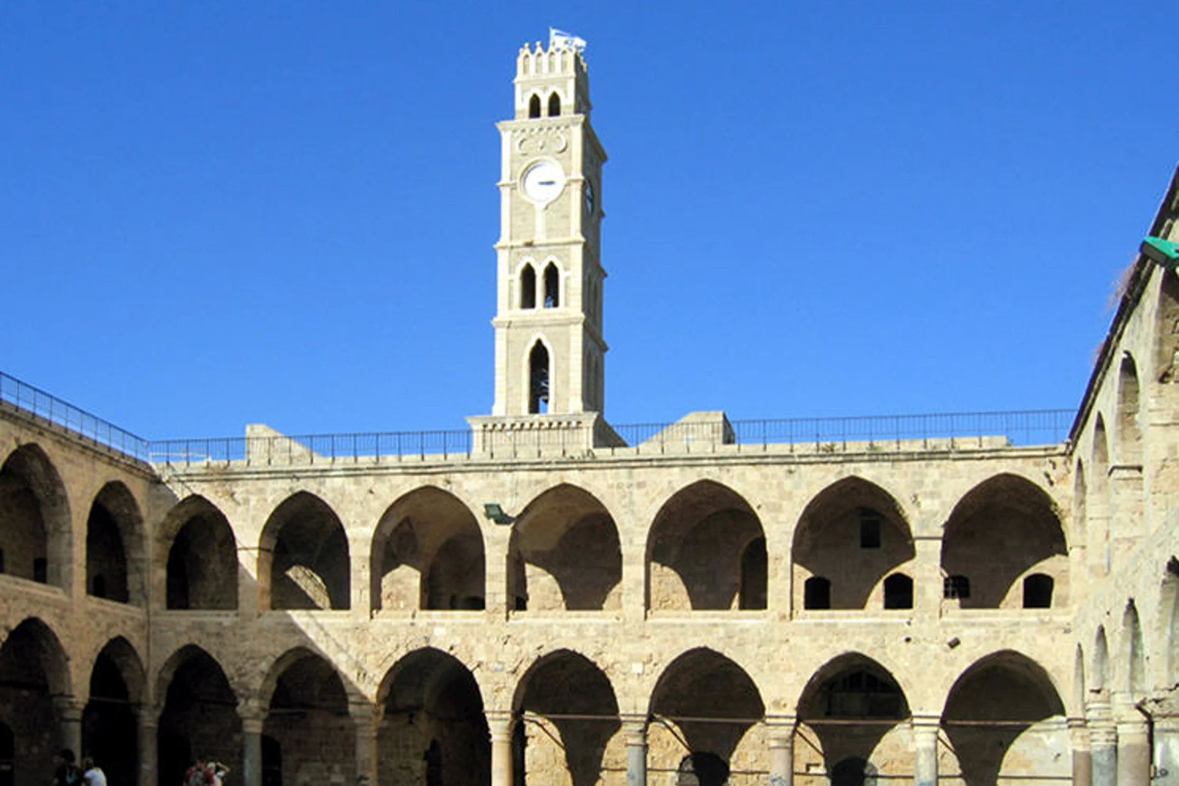 בין ונציה לגנואה: סודות דרך המלך בעכו הצלבנית