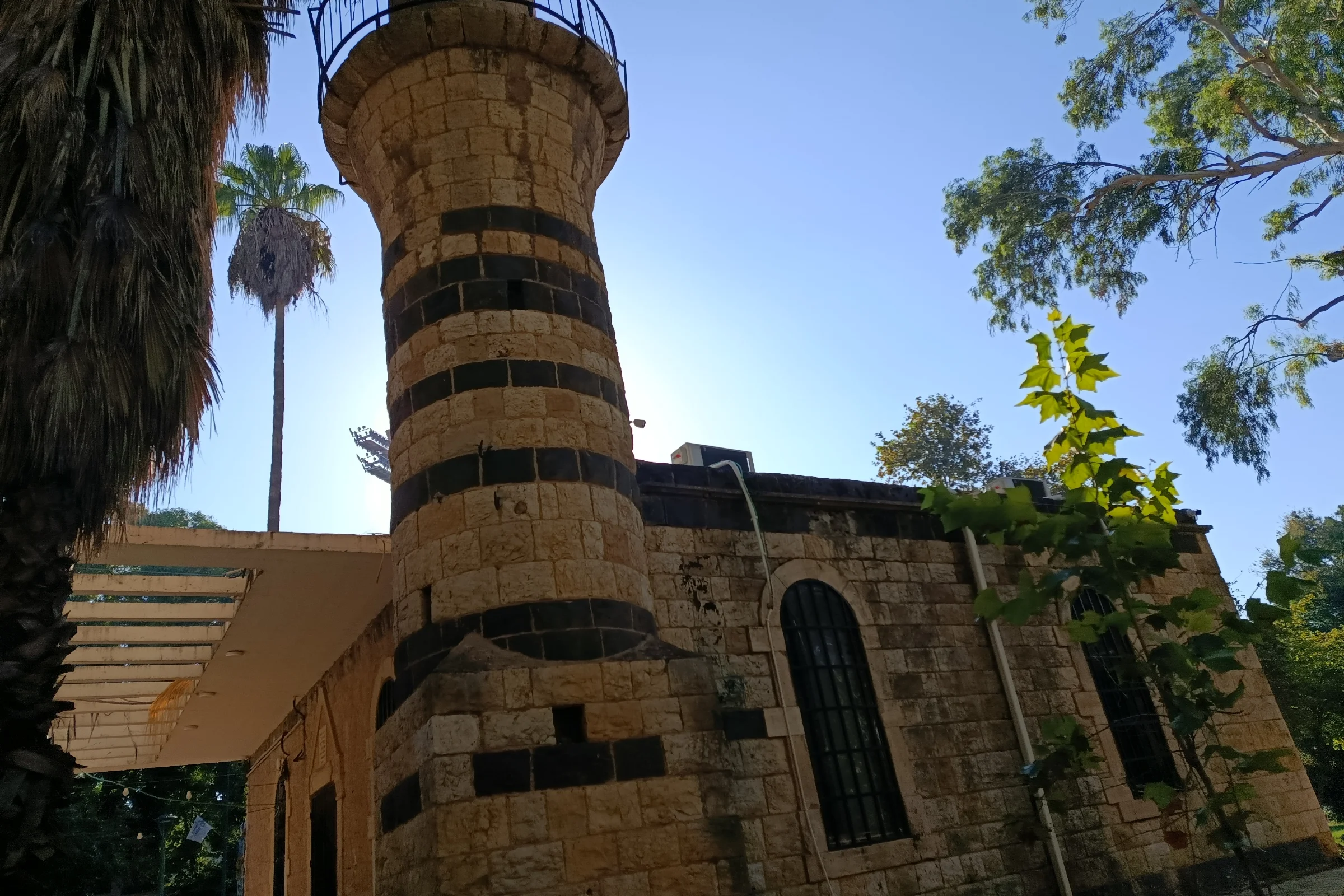 קריית שמונה – שורשים, זרמים ואתגרים לאורך השנים